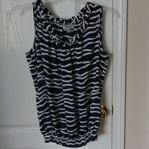 Semi sheer navy and white dressbarn blouse 🍾